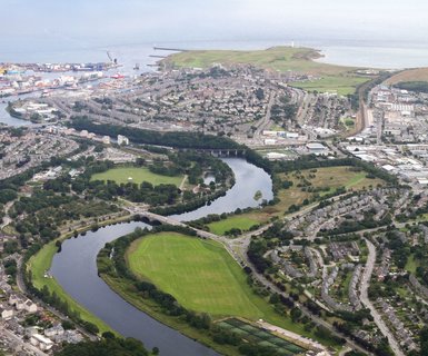 Flights to Aberdeen